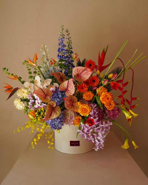 EXTRAORDINARY FLOWERS